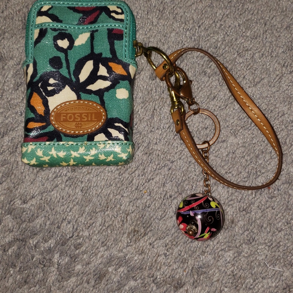 Fossil wallet
